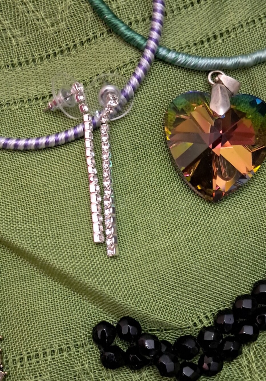 15 Piece Bundle of Jewelry! - Picture 4 of 14